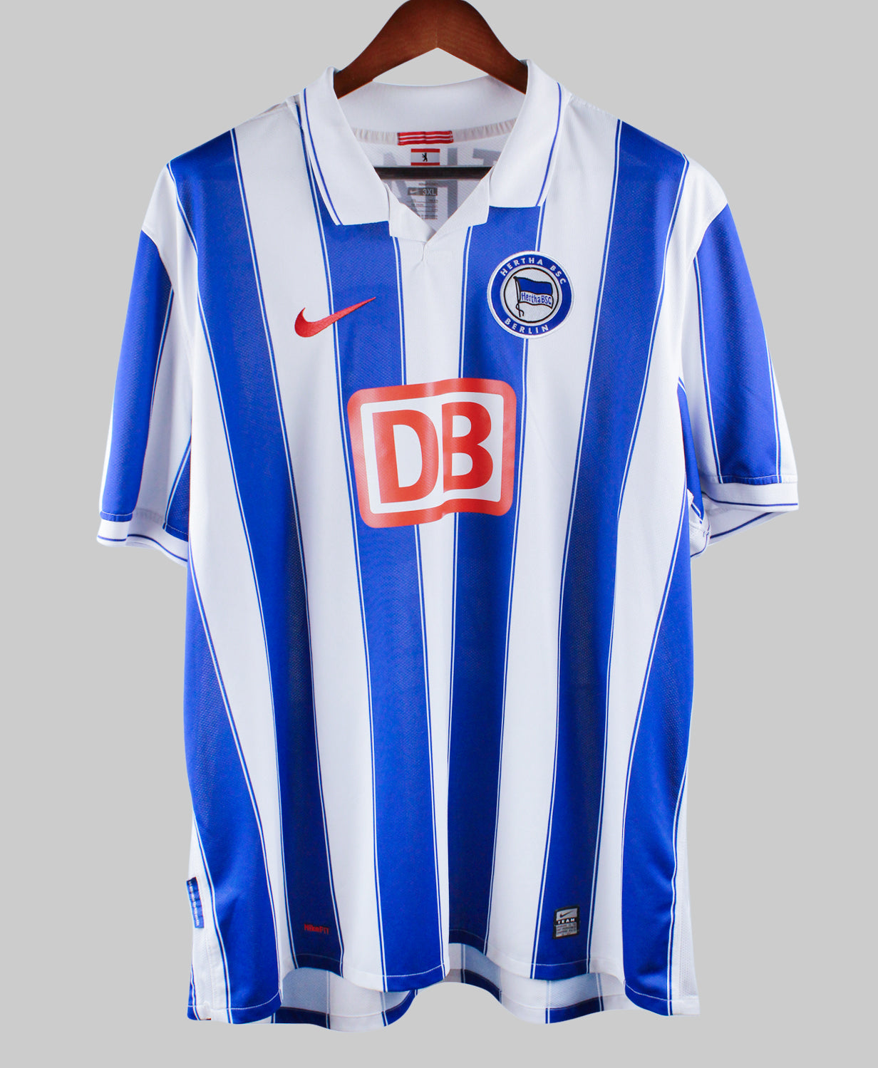 Hertha 2009-2010 Piszczek Home Kit (3XL)
