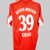 Bayern Munich 2010-2011 Kroos Home Kit (L)