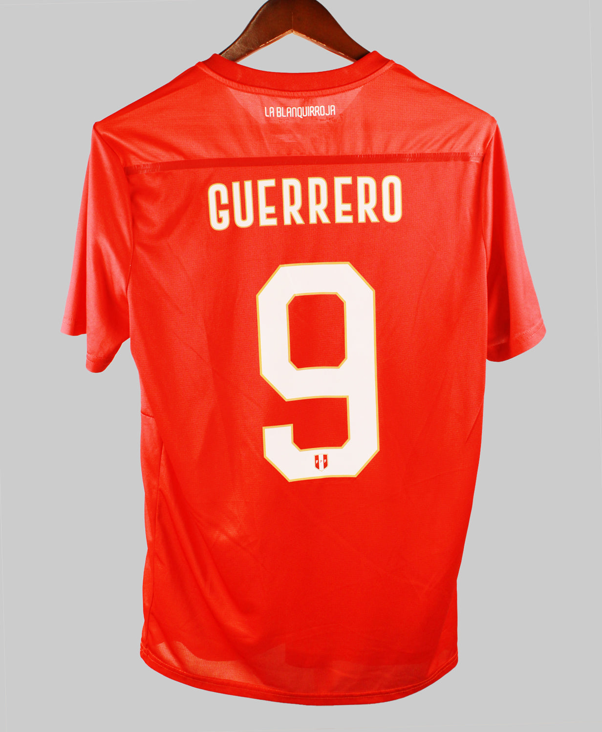 Peru 2018-2019 Guerrero Away Kit (L)