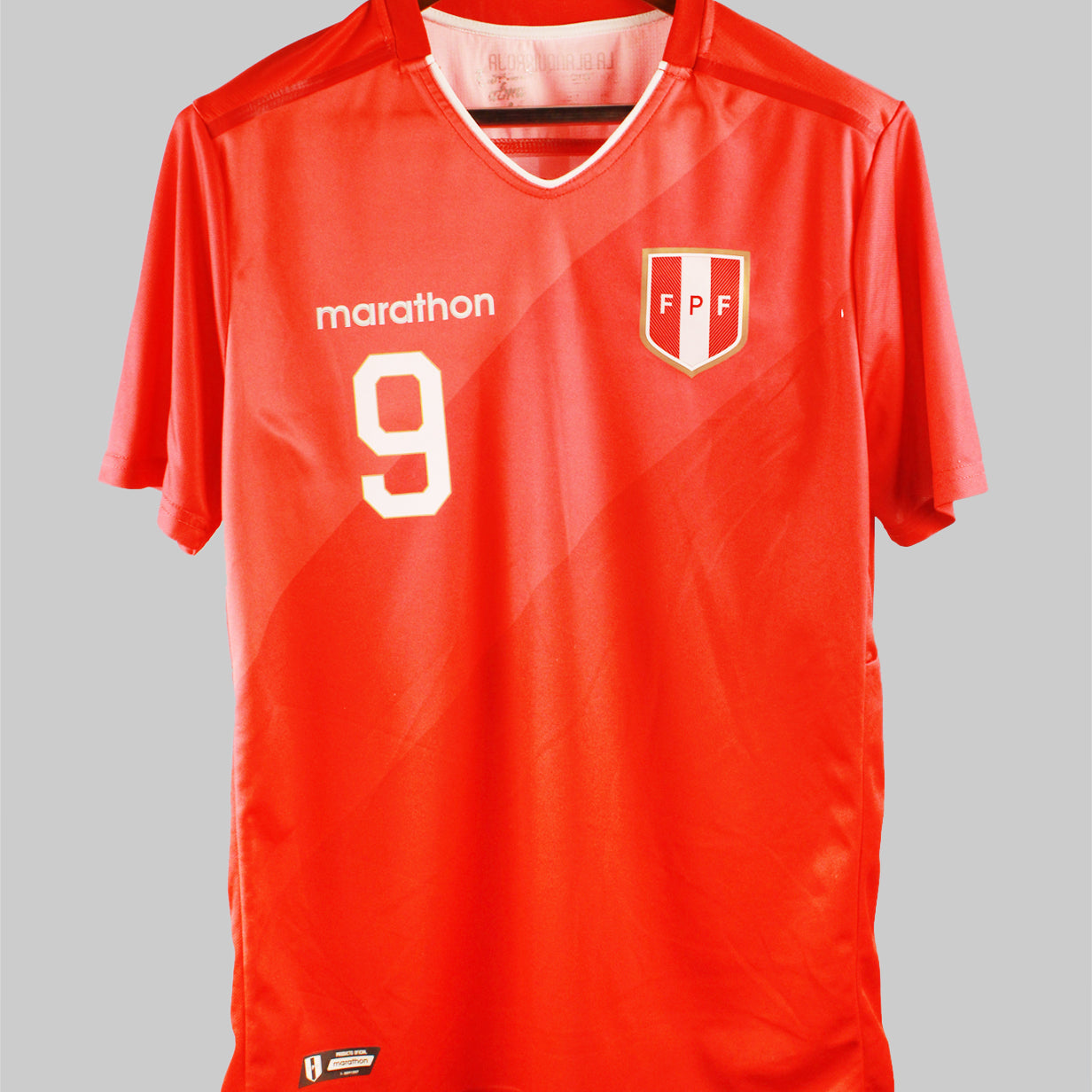 Peru 2018-2019 Guerrero Away Kit (L)