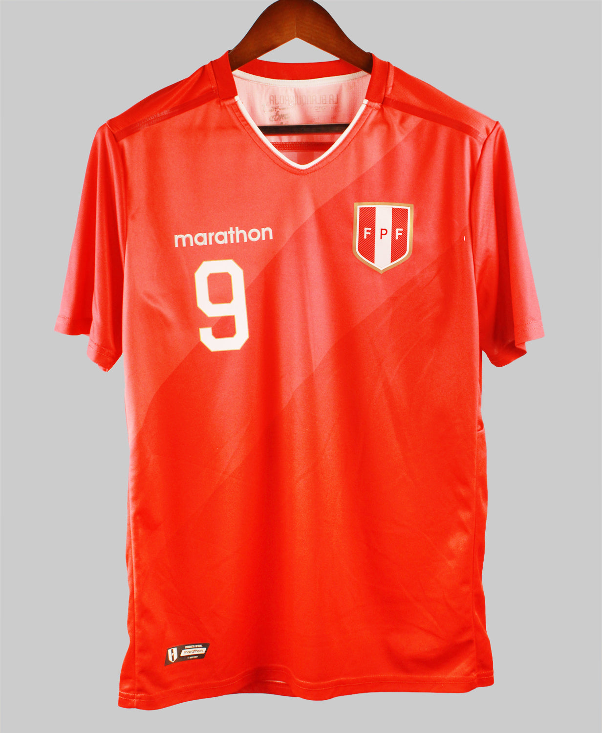 Peru 2018-2019 Guerrero Away Kit (L)