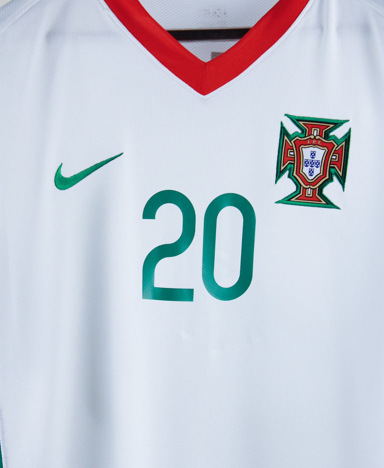 Portugal 2010 Deco Away Kit (XL)