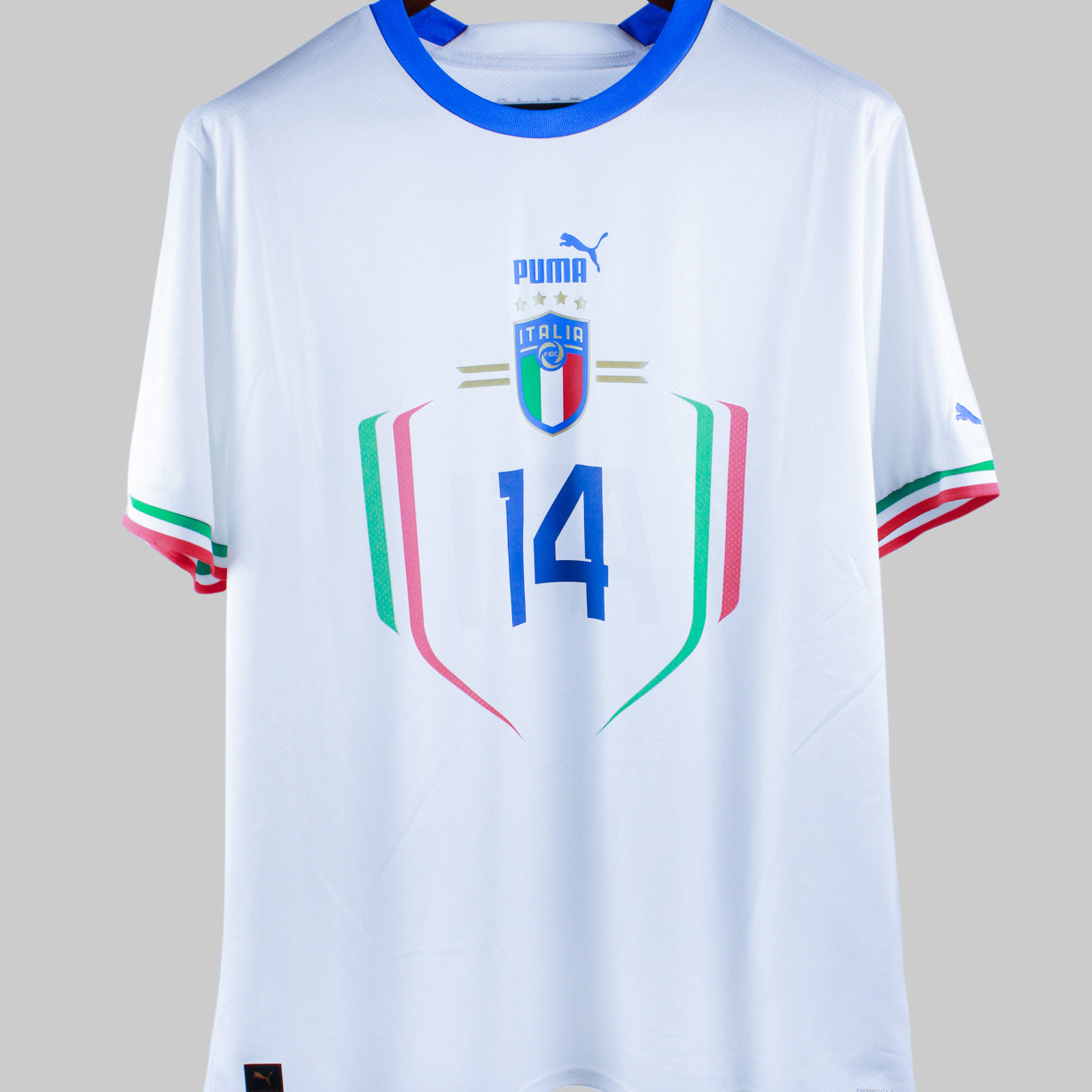 Italy 2021-2022 Chiesa Away Kit (XL)