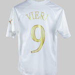 Italy 2004-2005 Vieri Away Kit (M)