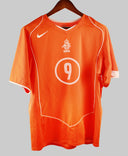 Netherlands 2004-2005 Kluivert Home Kit (L)