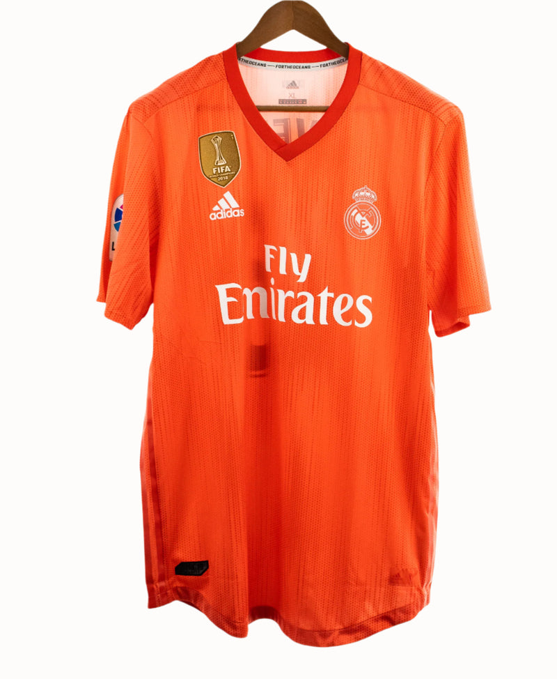 Real Madrid 2018-19 Valverde Player Issue Third Kit (XL)