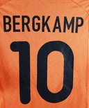Netherlands 2000-2001 Bergkamp Home Kit (M)