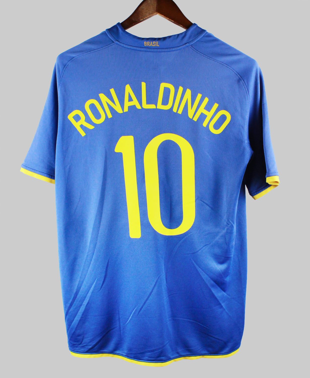 Brazil 2008-2009 Ronaldinho Away Kit (M)