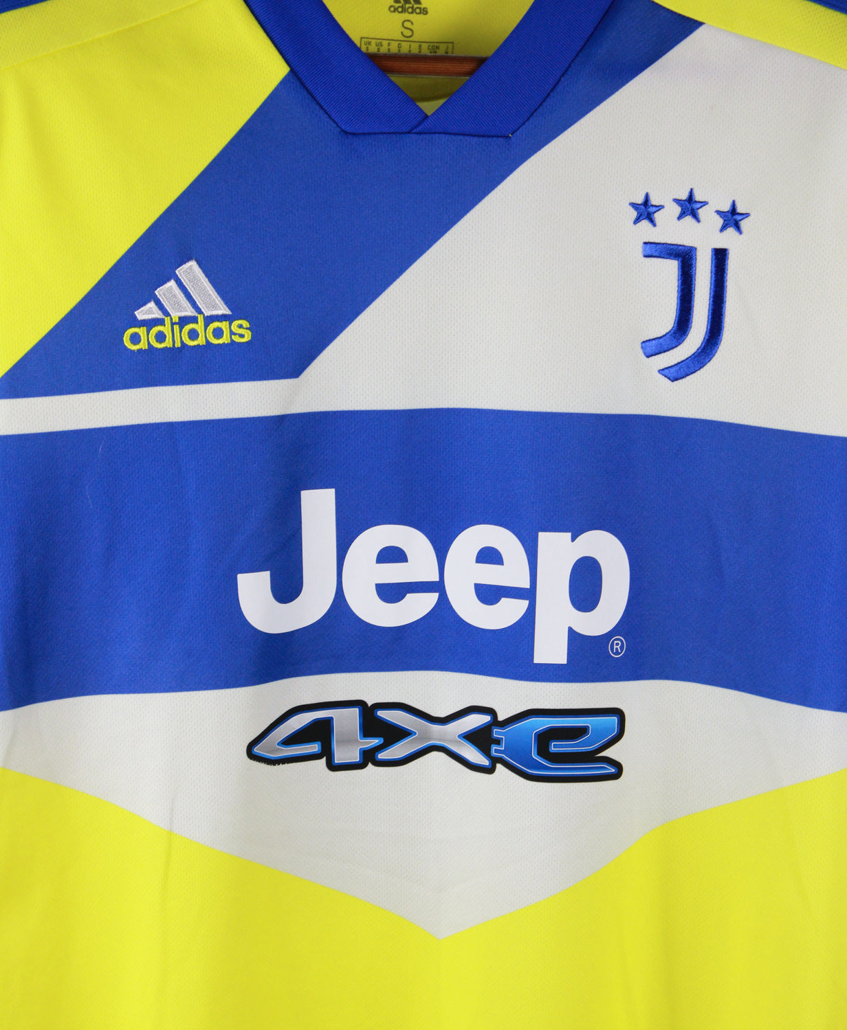 Juventus 2021-22 Chiesa Short Sleeve Third Kit (S)