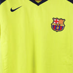Barcelona 2005-06 Ronaldinho Short Sleeve Away Kit (L)