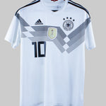Germany 2018 Ozil Home Kit (L)