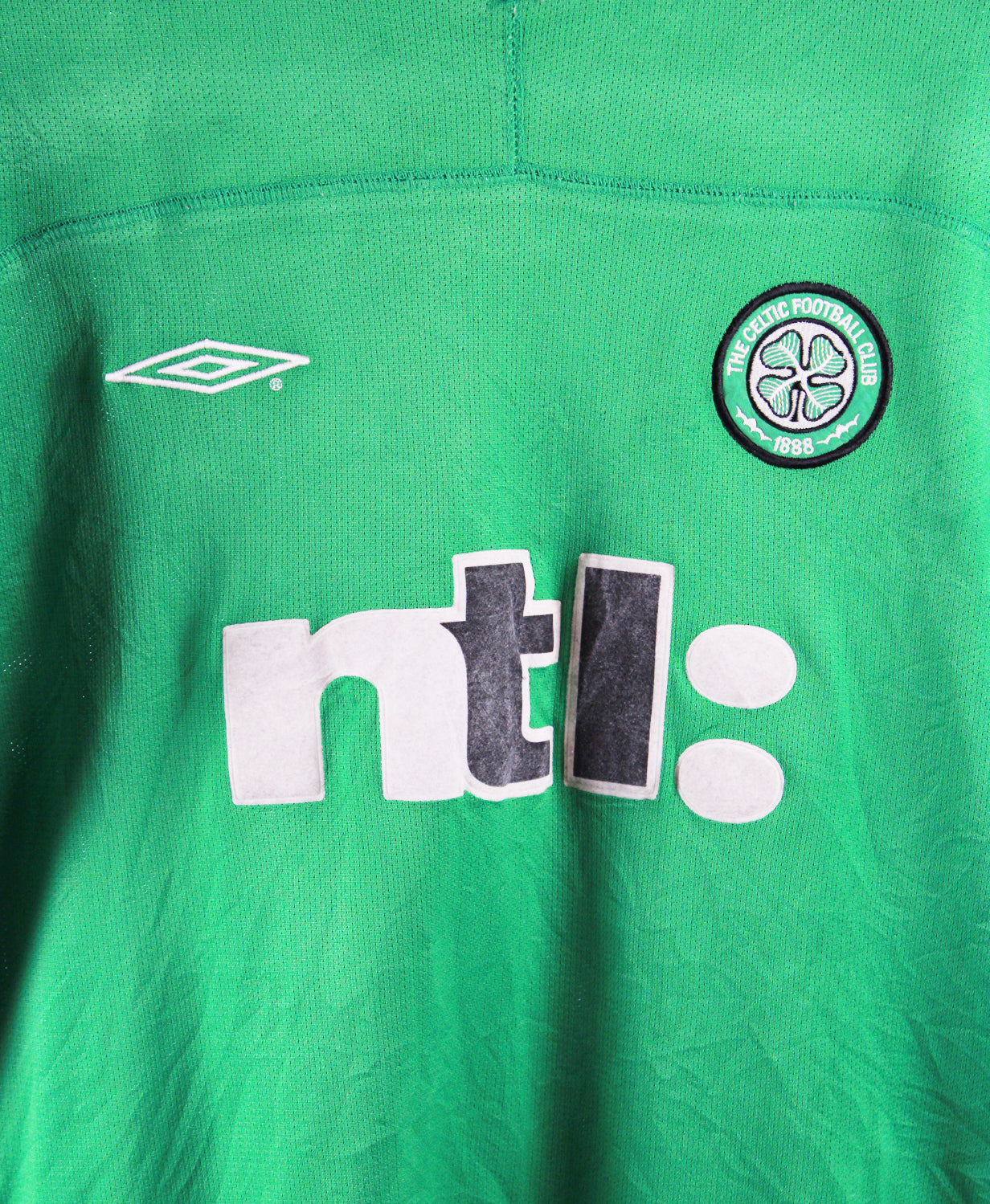 Celtic 2001-02  Home Kit (L)