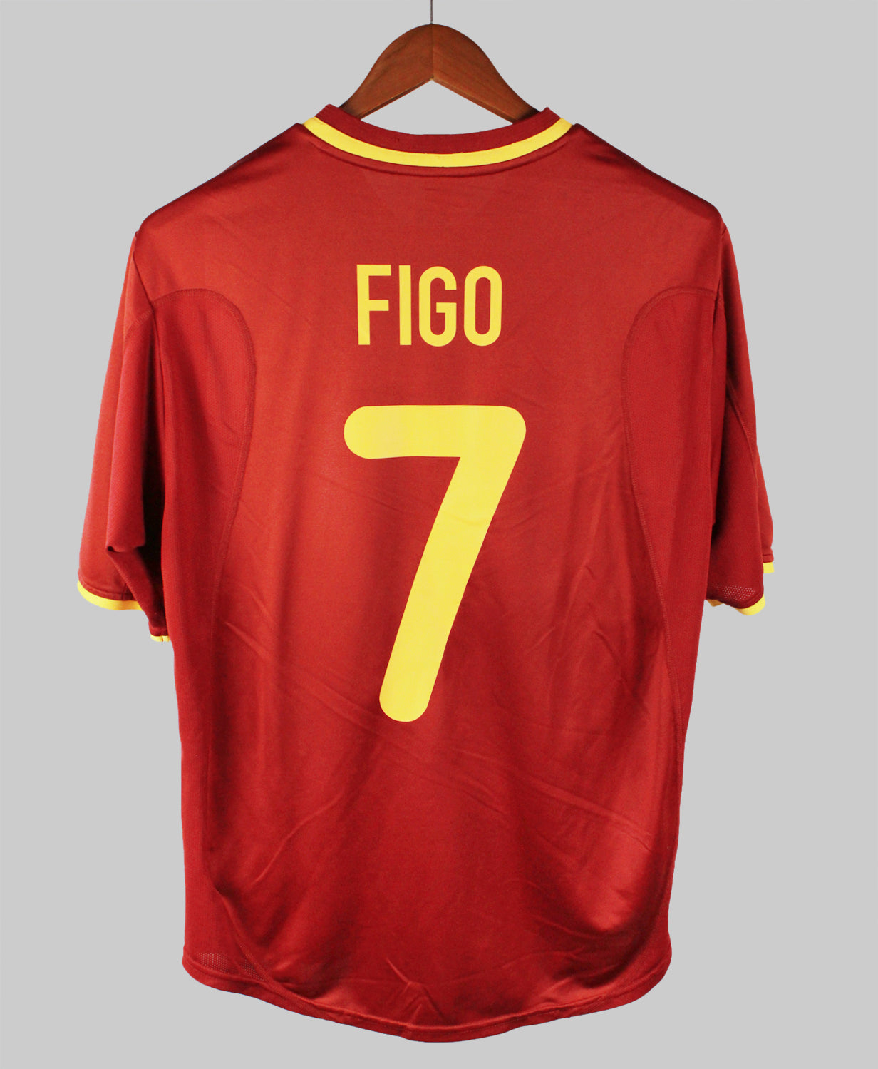 Portugal 2000-01 Figo Short Sleeve Home Kit (M)