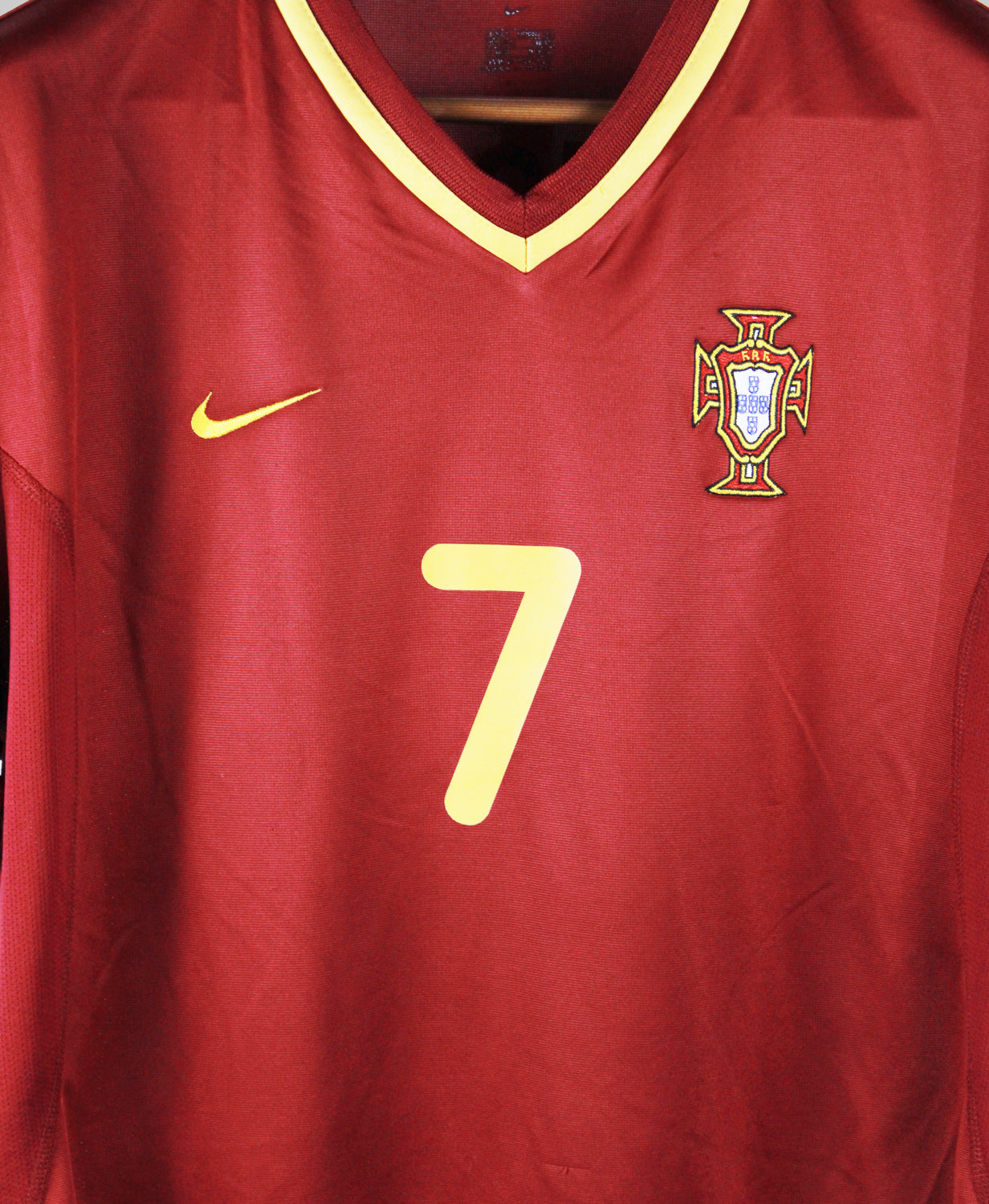 Portugal 2000-01 Figo Short Sleeve Home Kit (M)