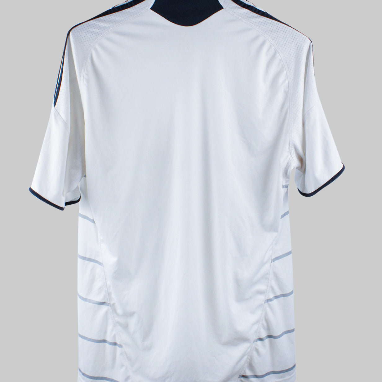 Chelsea 2009-10  Third Kit (L)