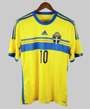 Sweden 2013-14 Ibrahimovic Short Sleeve Home Kit (L)