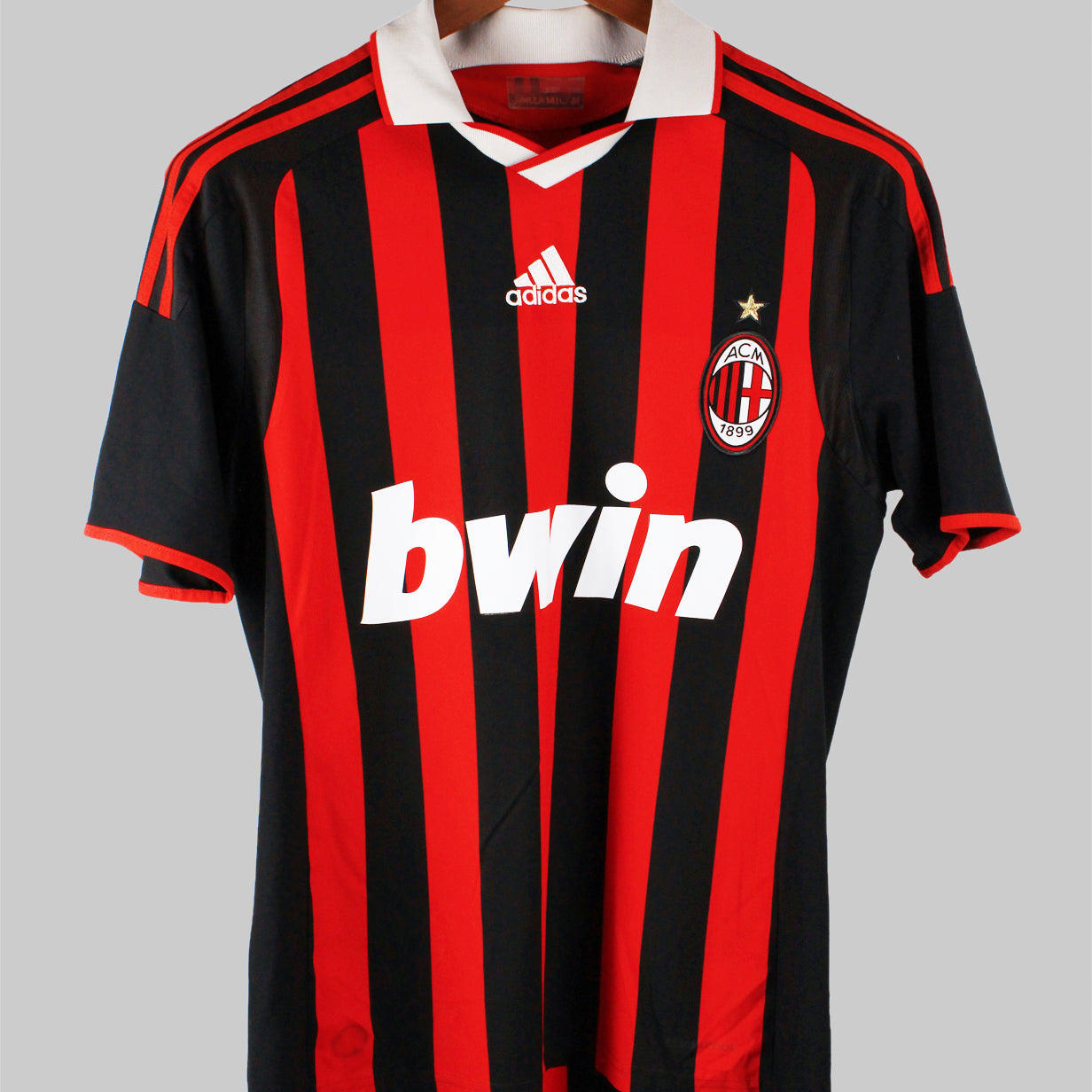 AC Milan 2009-10 Ronaldinho Short Sleeve Home Kit (S)