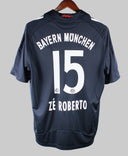 Bayern Munich 2008-2009 Ze Roberto Away Kit (L)