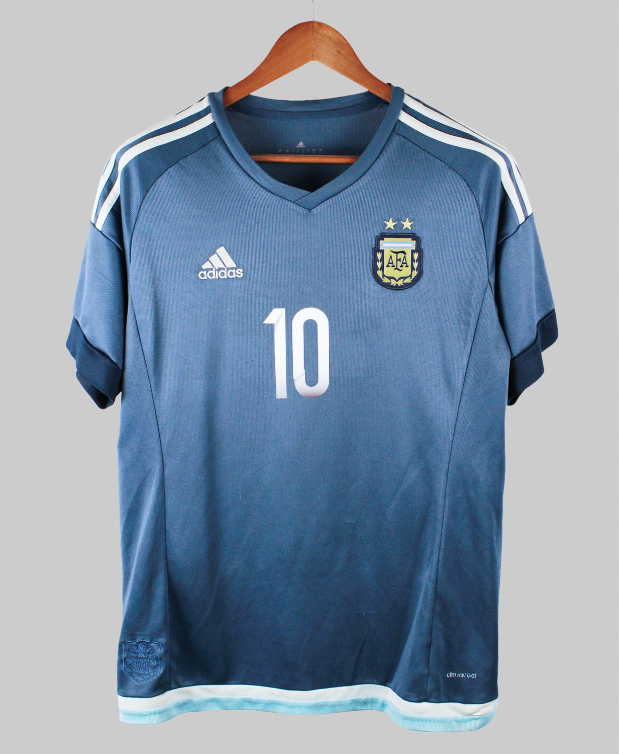 Argentina 2015-16 Messi Short Sleeve Away Kit (L)