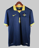 Australia 2014-15 Cahill Short Sleeve Away Kit (L)