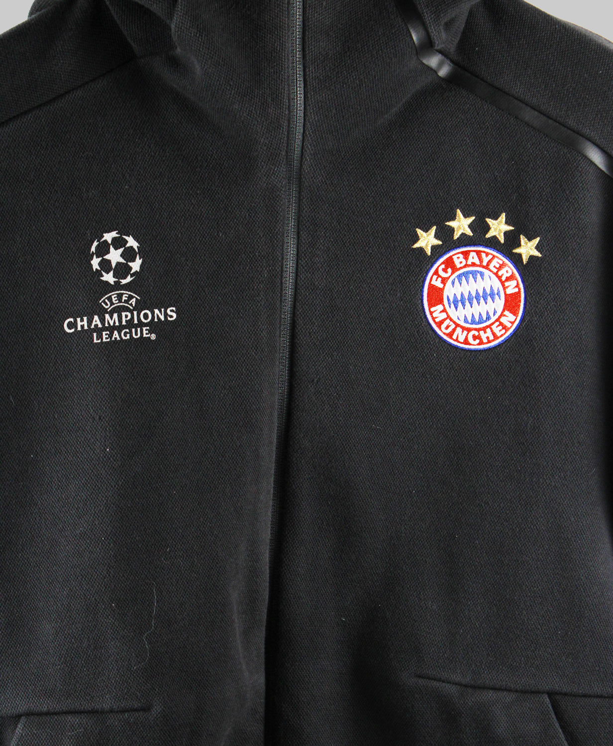 Netherlands 2004-2005 V. Nistlerooy Away Kit (M)