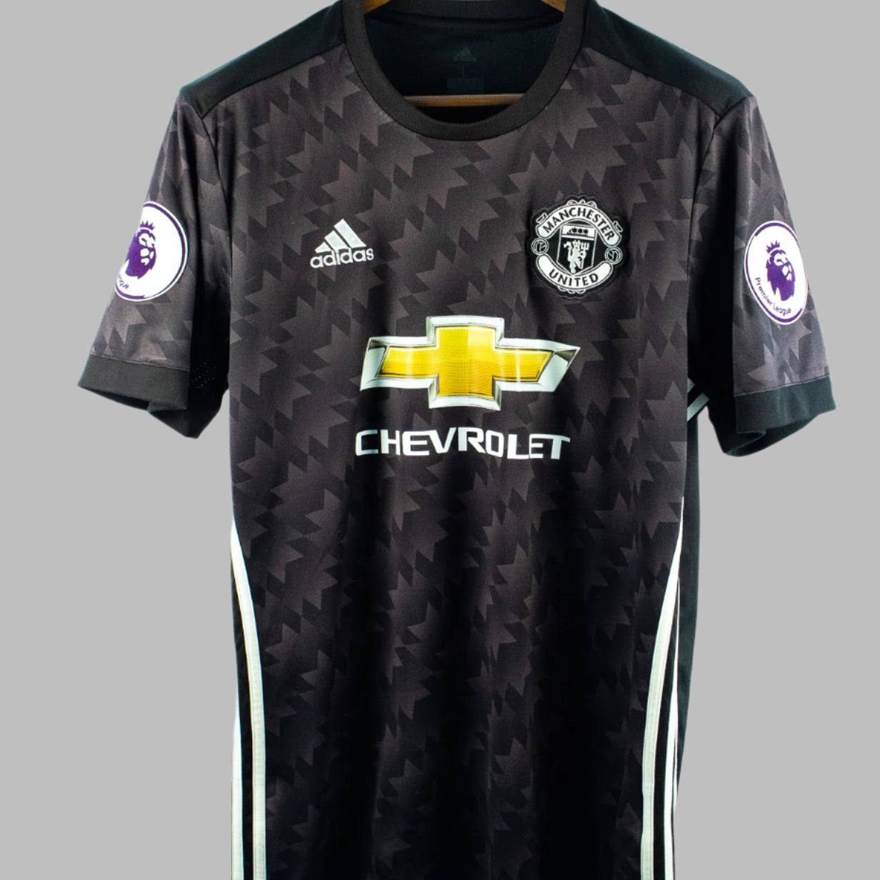 Manchester United 2017-18 Pogba Away Kit (L)