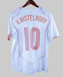 Netherlands 2004-2005 V. Nistlerooy Away Kit (M)