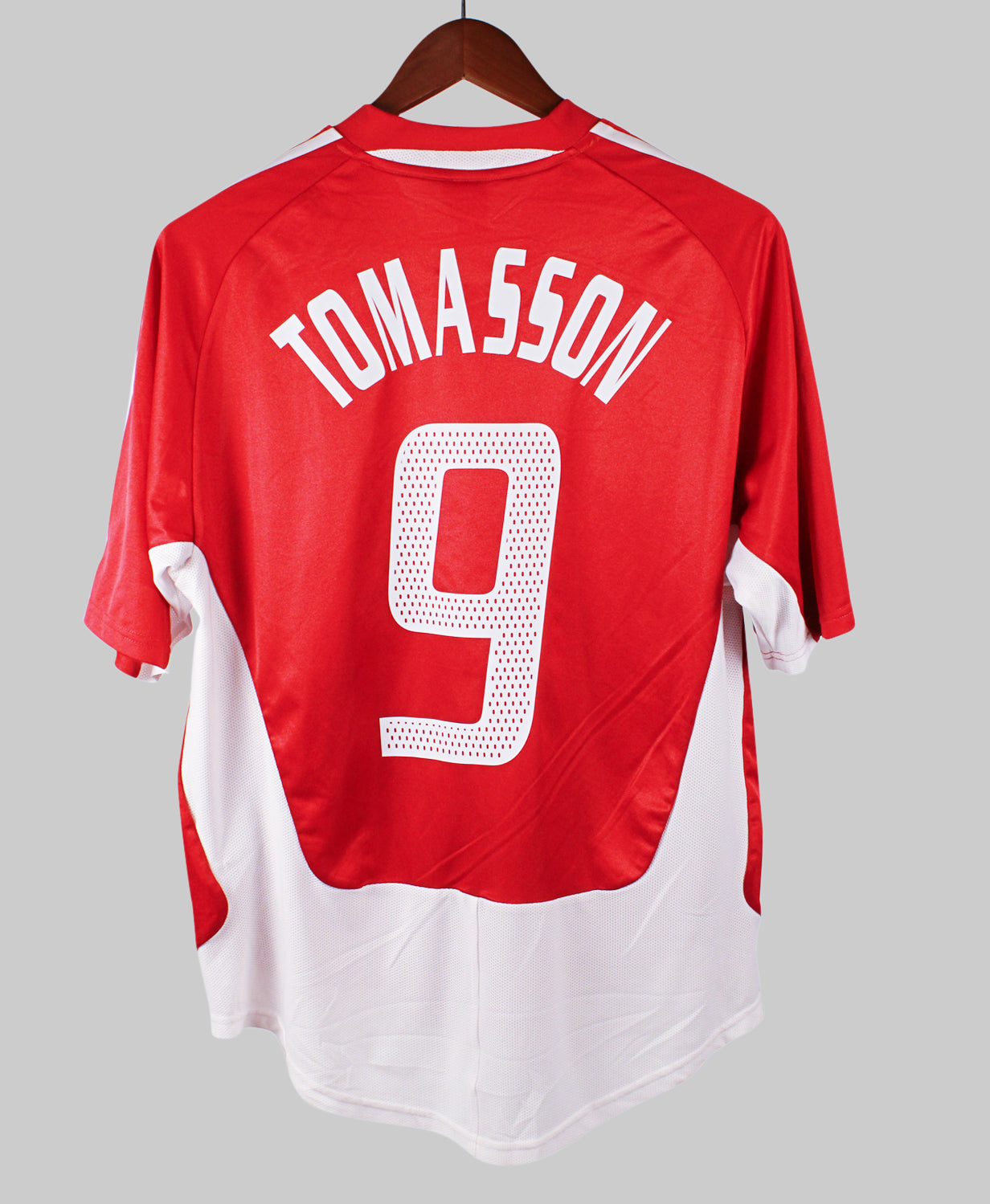Denmark 2004-05 Tomasson Short Sleeve Home Kit (M)