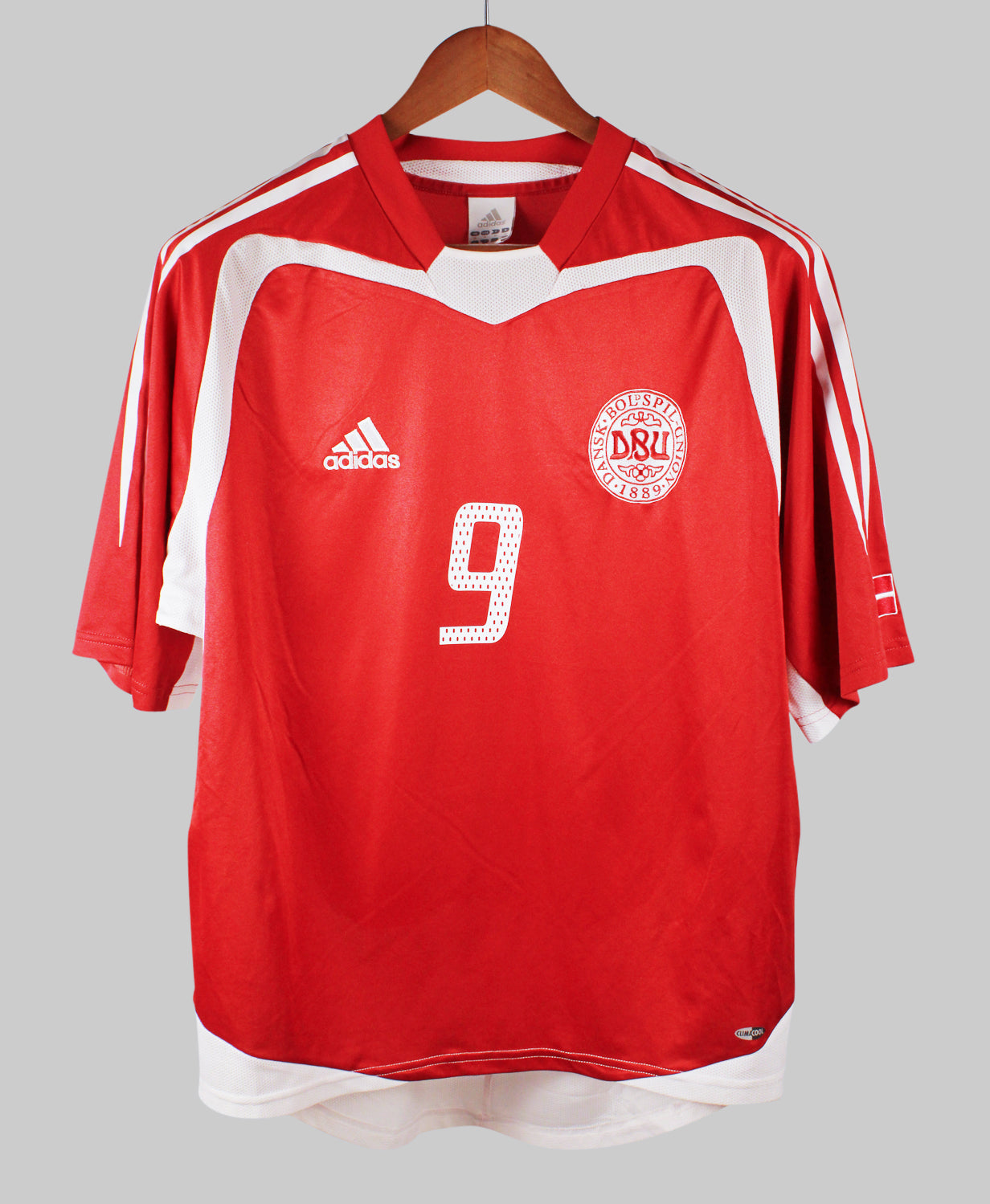 Denmark 2004-05 Tomasson Short Sleeve Home Kit (M)