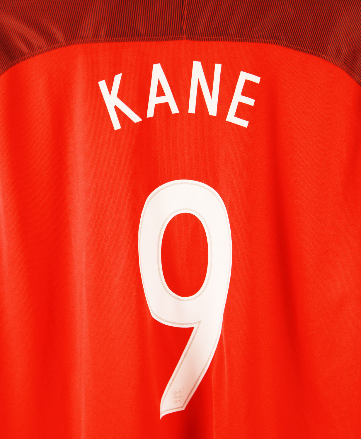 England 2016-17 Kane Short Sleeve Away Kit (3XL)