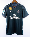 Real Madrid 2018-19 Marcelo Away Kit (M)