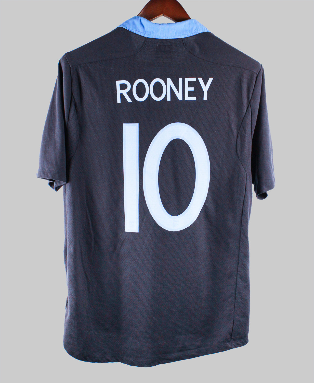 England 2011-2012 Rooney Home Kit (M)