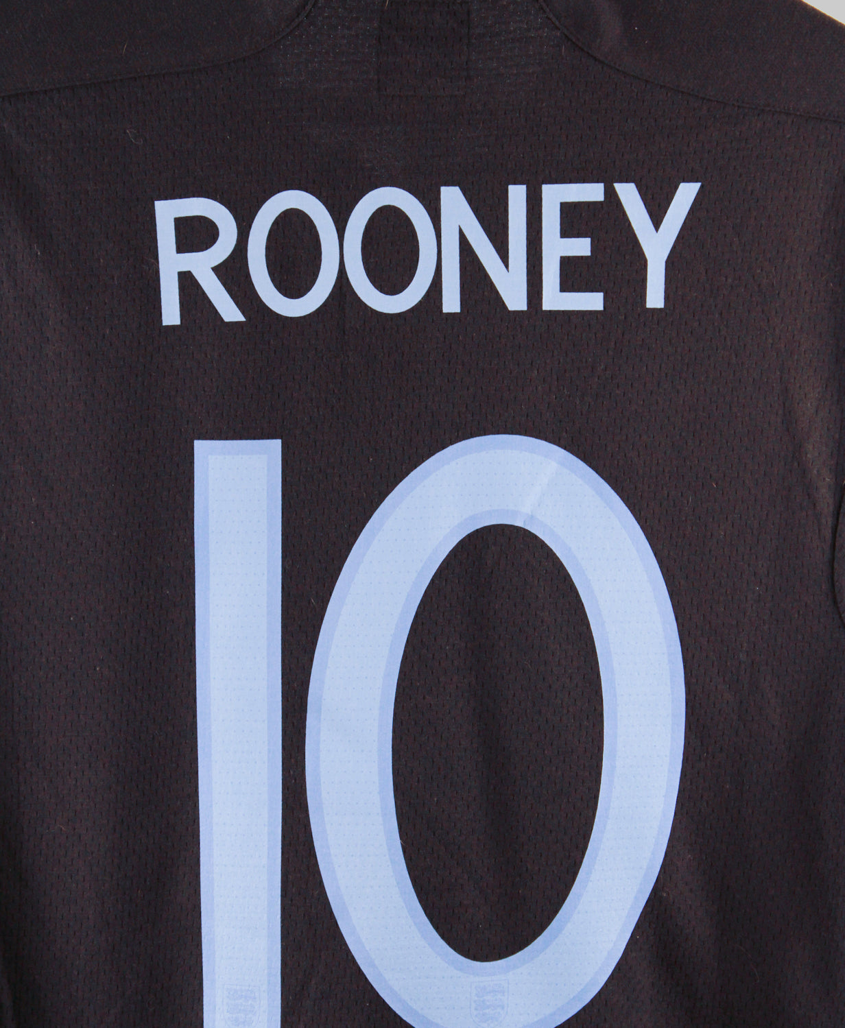 England 2011-2012 Rooney Home Kit (M)