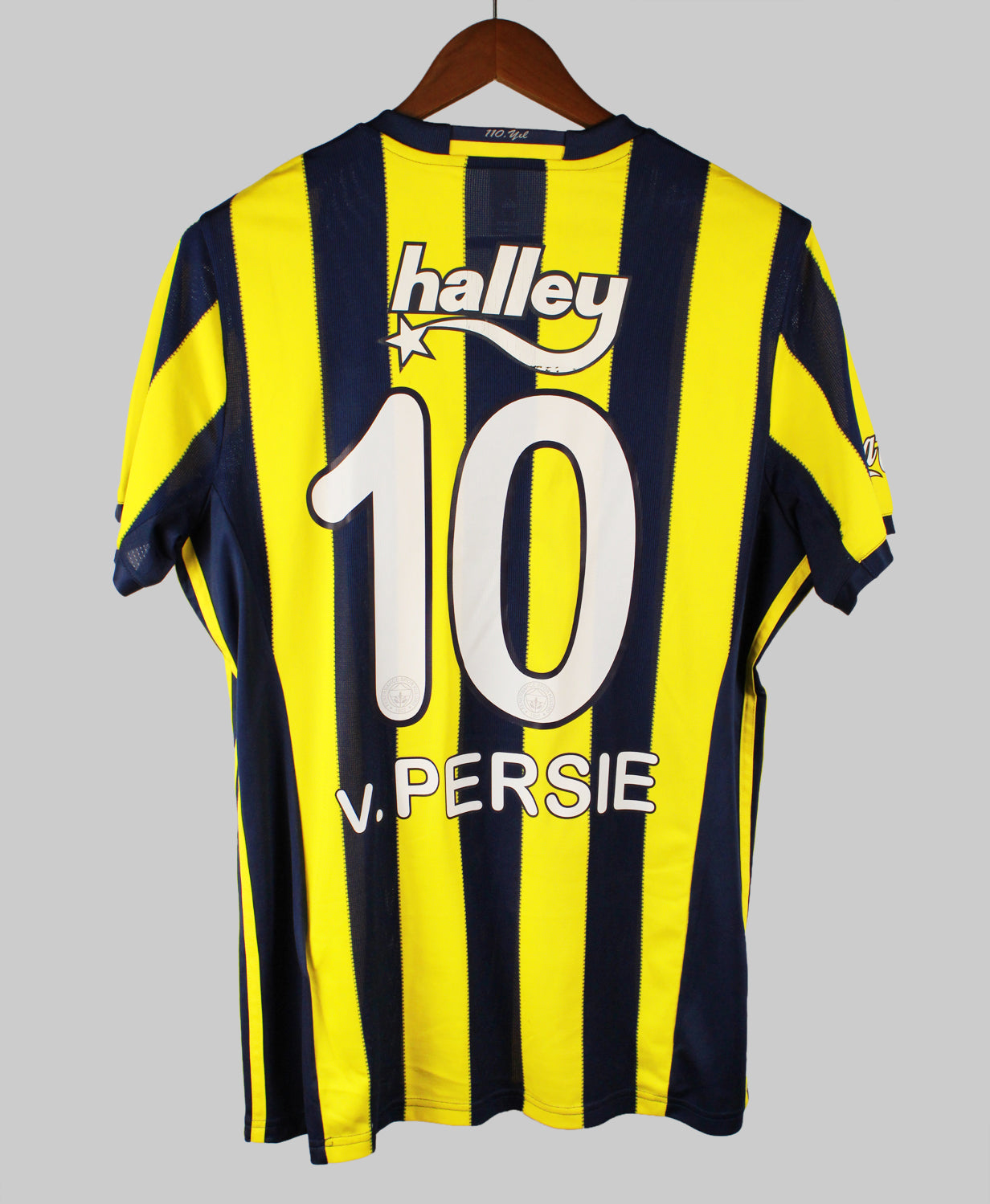 Fenerbahce 2016-17 V. Persie Short Sleeve Home Kit (L)
