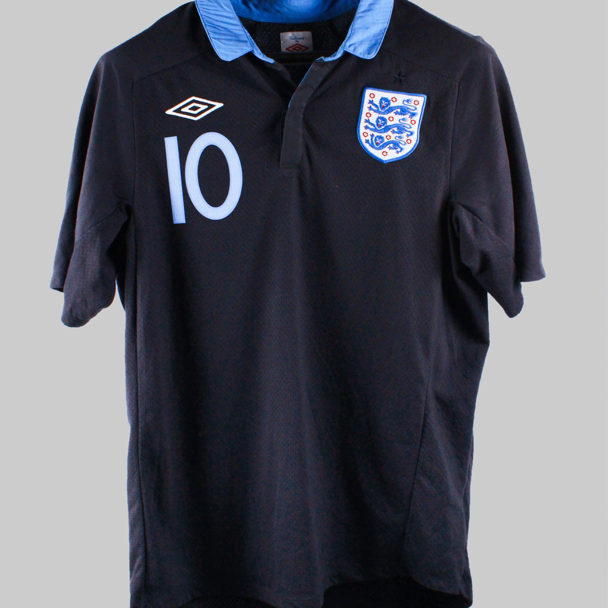 England 2011-2012 Rooney Home Kit (M)