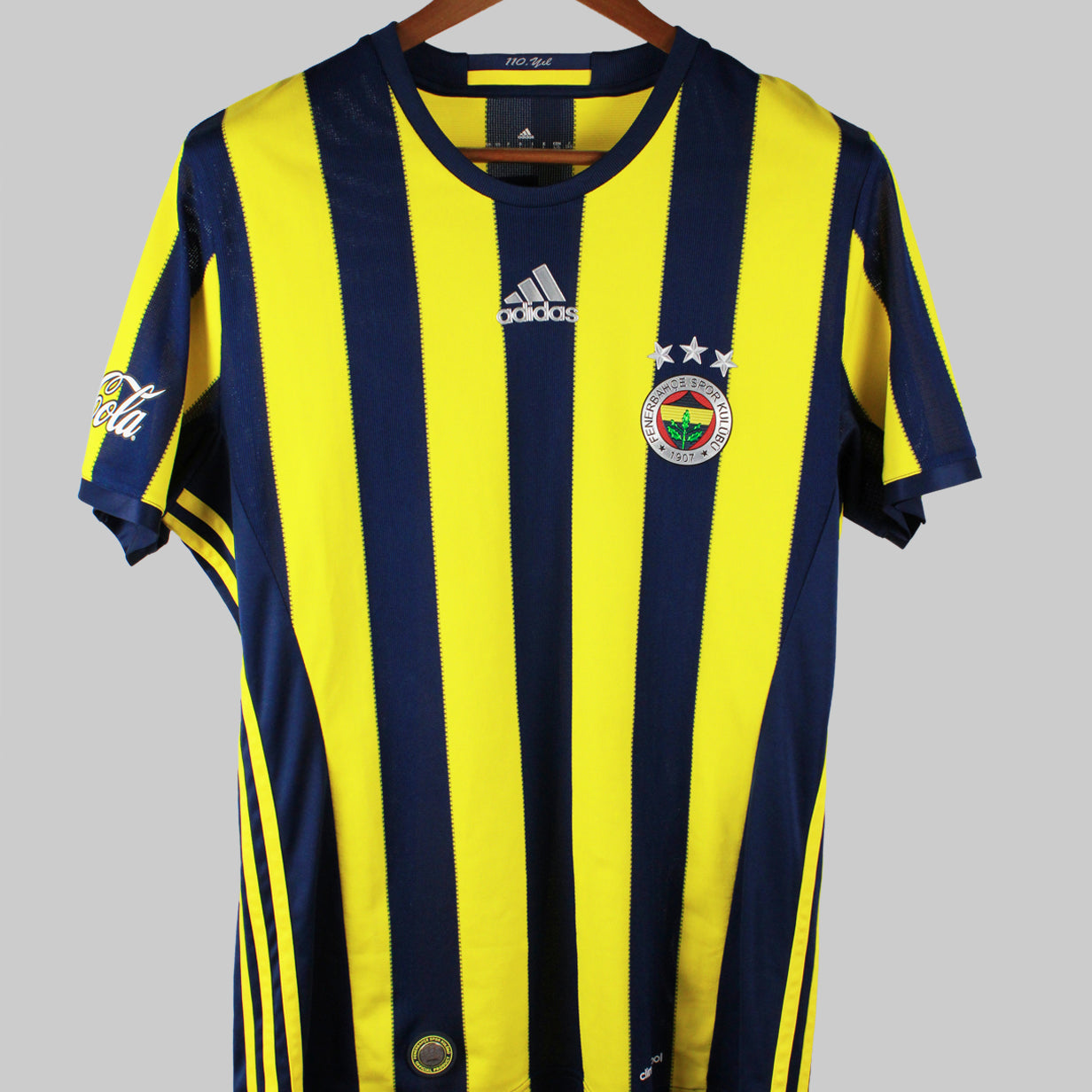 Fenerbahce 2016-17 V. Persie Short Sleeve Home Kit (L)