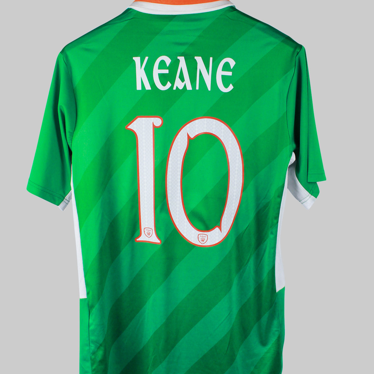 Ireland 2016-17 Keane Short Sleeve Home Kit (L)