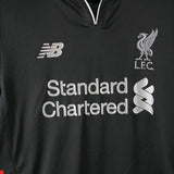 Liverpool 2016-17 Gerrard Short Sleeve Away Kit (L)