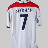 England 2004-05 Beckham Short Sleeve Home Kit (M)