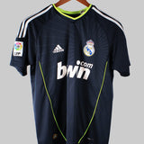Real Madrid 2010-11 Ronaldo Short Sleeve Away Kit (M)