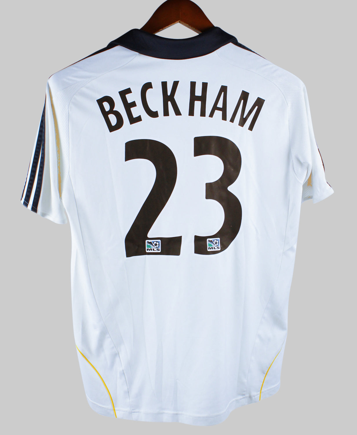 LA Galaxy 2008-09 Beckham Home Kit  (M)