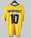 Sweden 2007-08 Ibrahimovic Short Sleeve Home Kit (2XL)