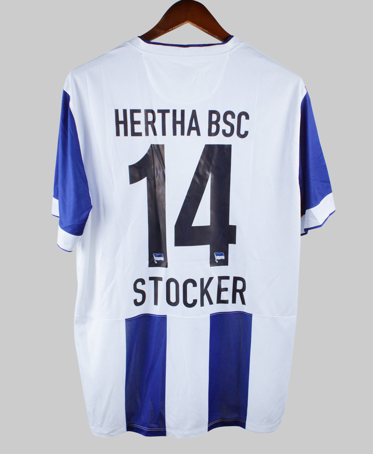 Hertha Berlin 2014-15 Stocker Home Kit  (XL)