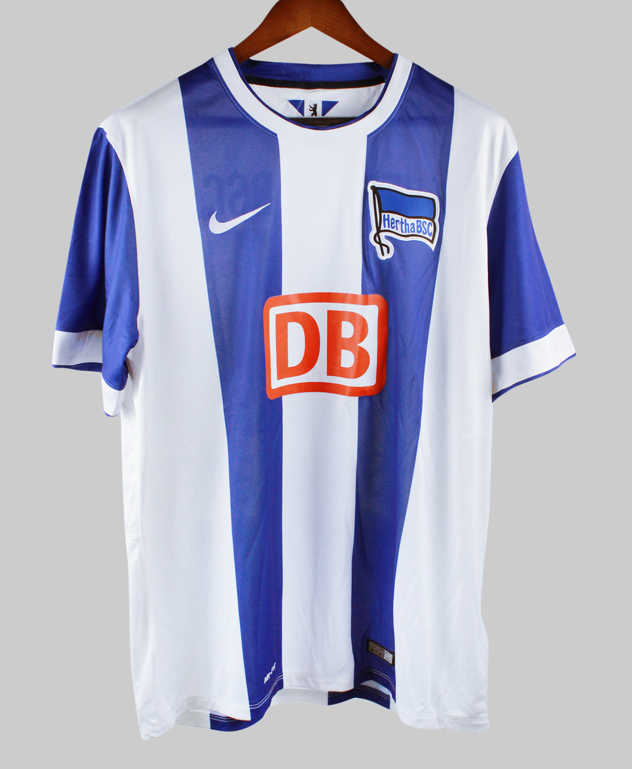 Hertha Berlin 2014-15 Stocker Home Kit  (XL)