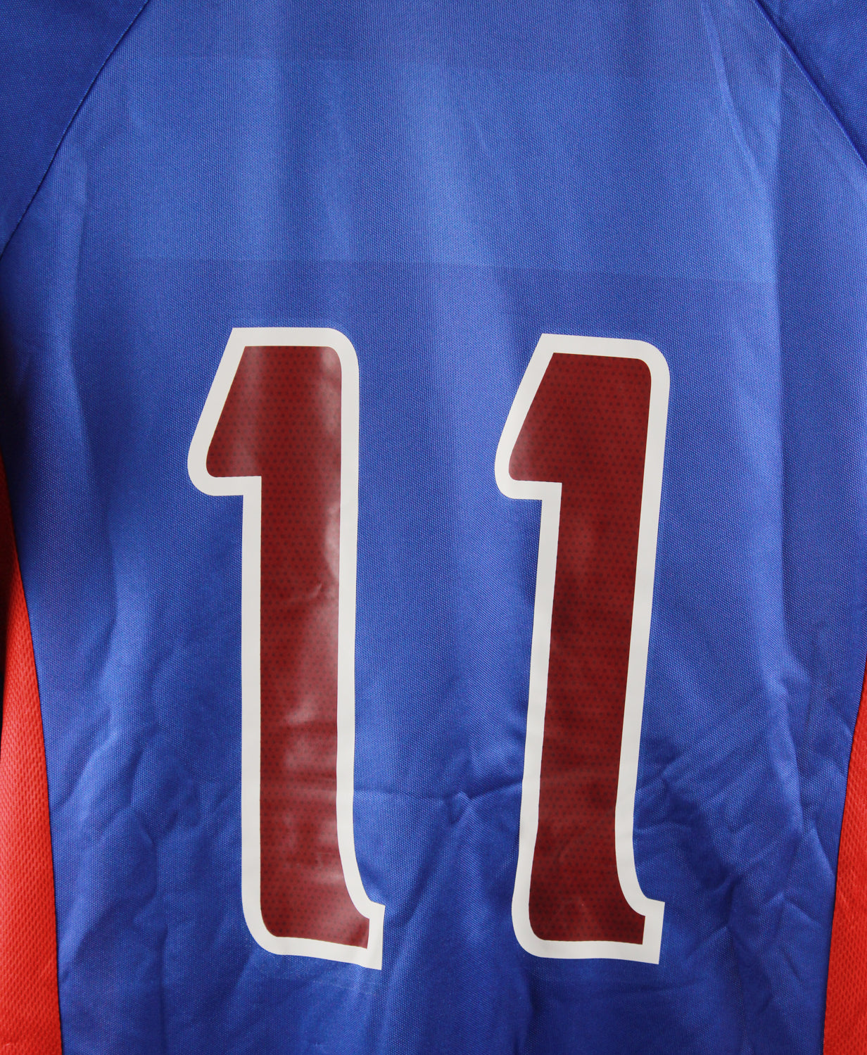 FC Tokyo 2000-01  Home Kit  (L)