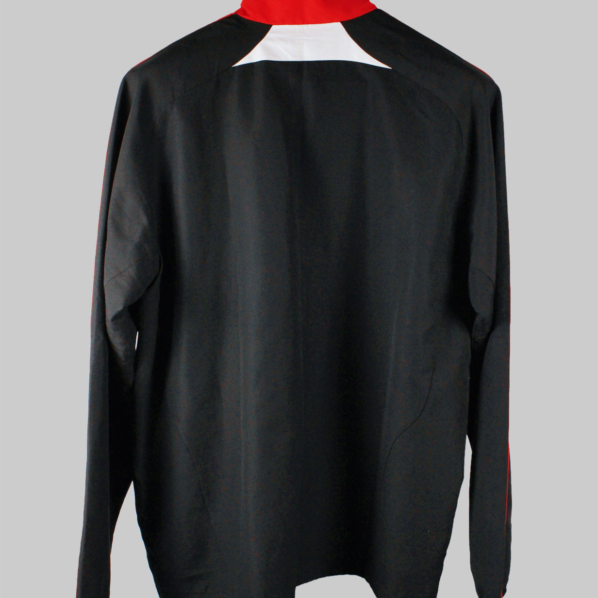Liverpool 2010-11  Jacket Kit (M)