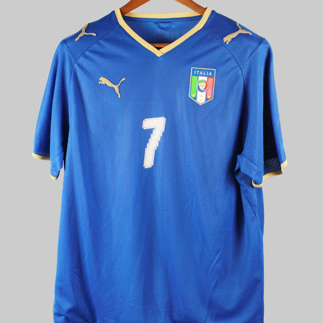 Italy 2008-09 Del Piero Short Sleeve Home Kit (L)
