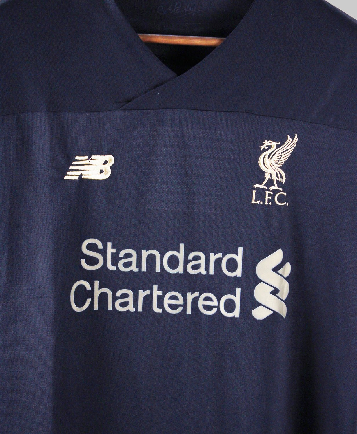 Liverpool 2019-20 A. Becker Short Sleeve Goalkeeper Home Kit (M)
