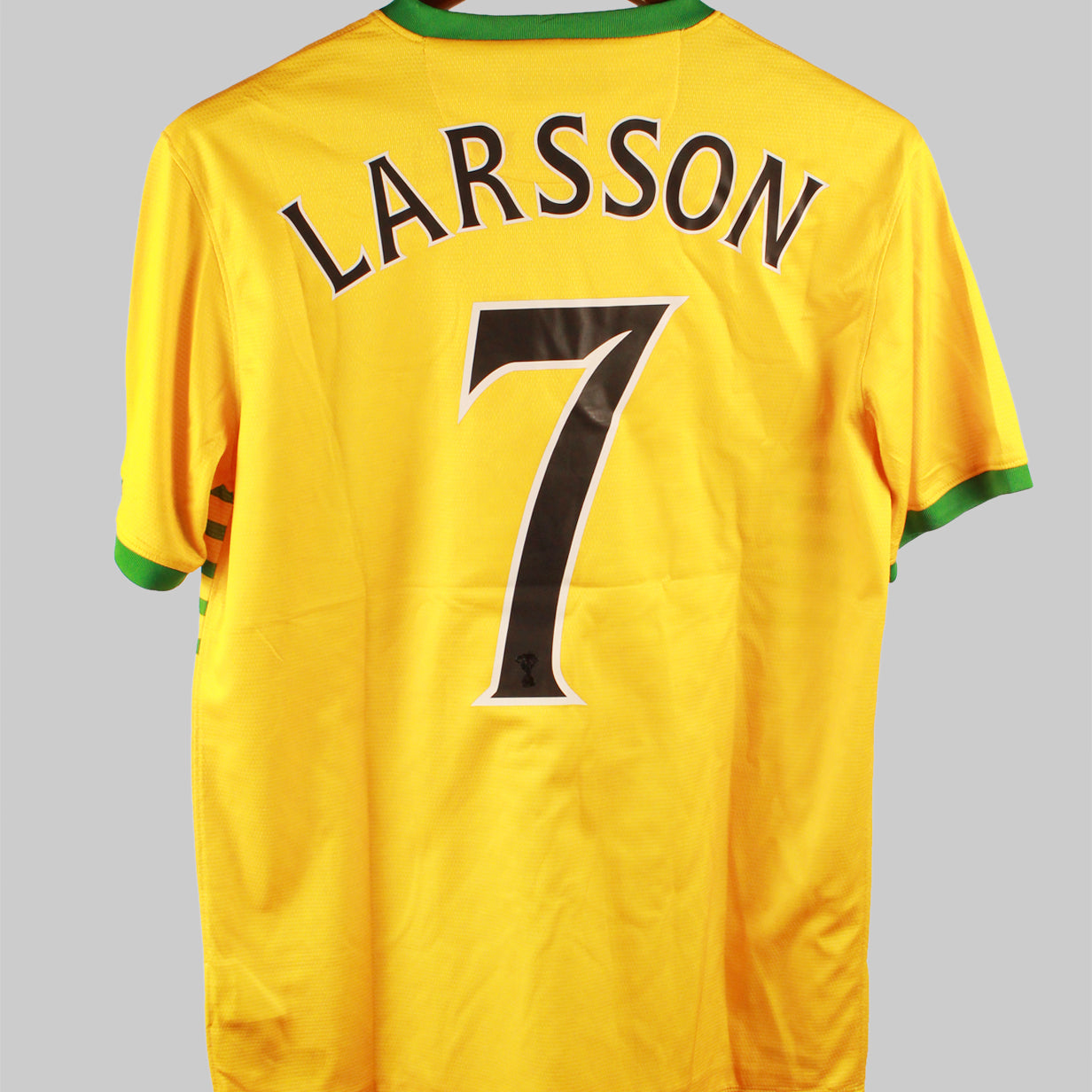 Celtic 2013-14 Larsson Away Kit  (M)