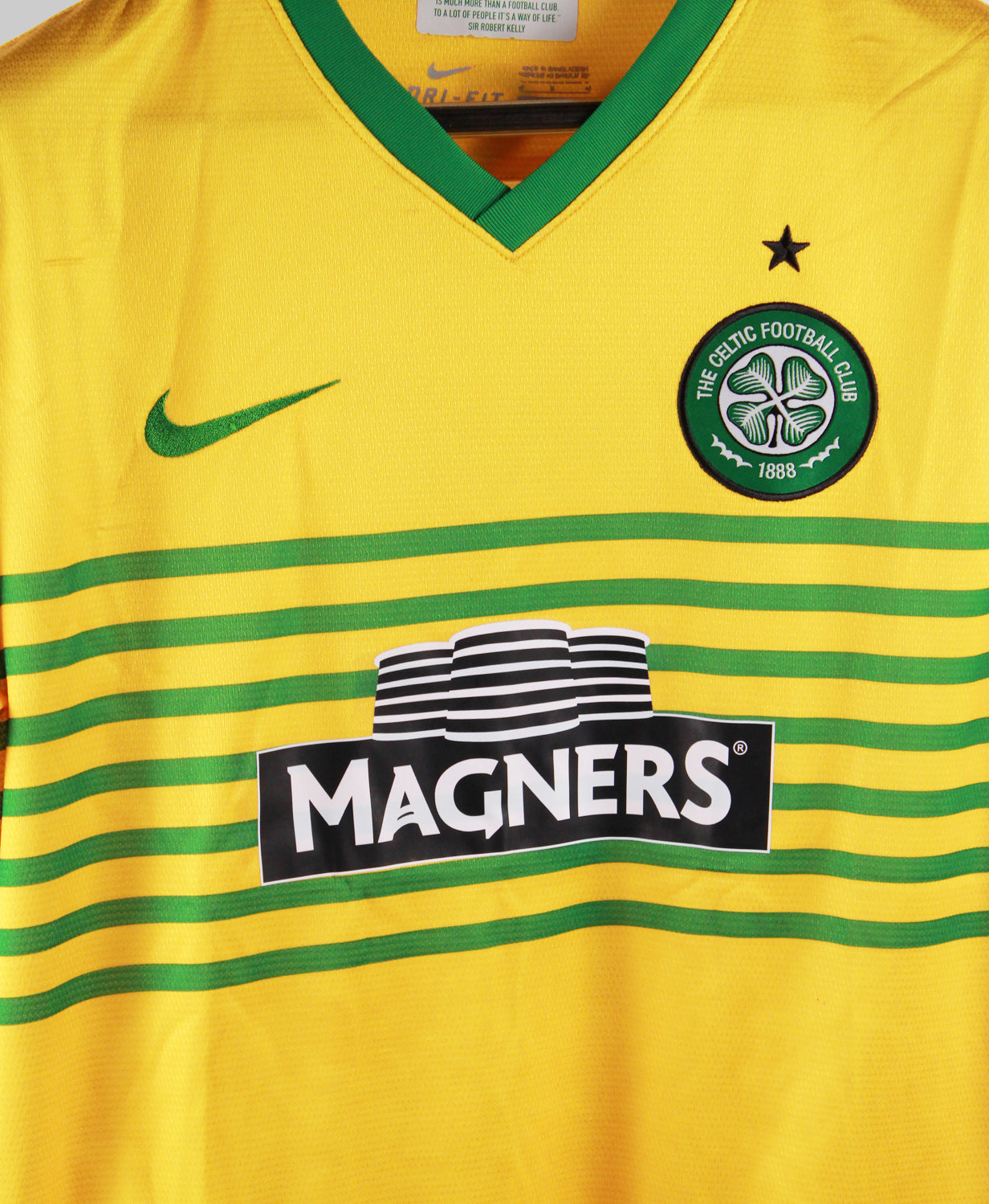 Celtic 2013-14 Larsson Away Kit  (M)